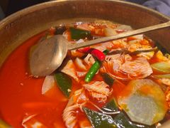 -毛肚向右·川渝毛肚王(经开永旺店)