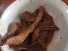 -余杨鸭鸭餐厅
