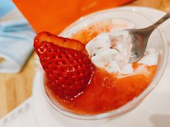 草莓意式奶冻-满记甜品(北城天街二店)