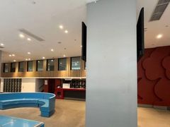 -陈露国际冰上中心(天津嘉里汇店)