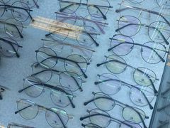 -臻美视爵眼镜·明月·依视路·蔡司折扣店(广渠门店)