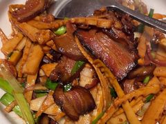 -鸽子侯·家宴·平价海鲜(市图书馆店)