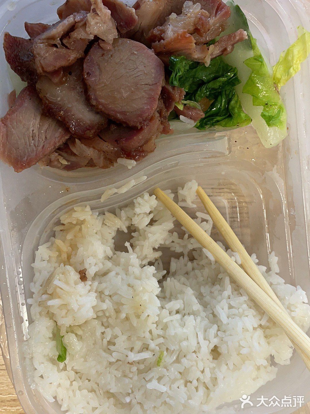 工作餐………我真的会吐
