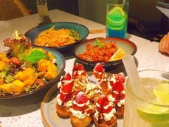 草莓忌廉华夫饼-BE BRIGHT KITCHEN(正佳广场店)