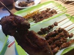 -烤满分·东北烧烤(首经贸店)