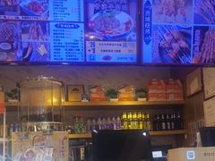 -西部马华清真兰州牛肉面·烧烤夜市(三里河店)