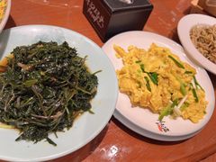 -东口码头·烧鸽子·鱼头泡饼·地方菜(金鹰悦城店)