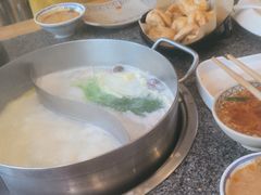 -江小渔鲜鱼火锅(辽沈二街店)
