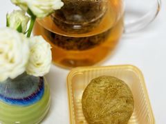 -HappyMiss花满楼·鲜花饼·鲜花茶·伴手礼(上海环球港店)