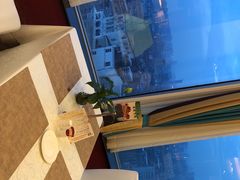 -东方豪景花园酒店·怡景旋转餐厅