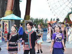 -七彩云南欢乐世界