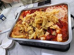 -在巷子里的烤肉店·螺蛳粉烤鱼·牛蛙(和美城店)