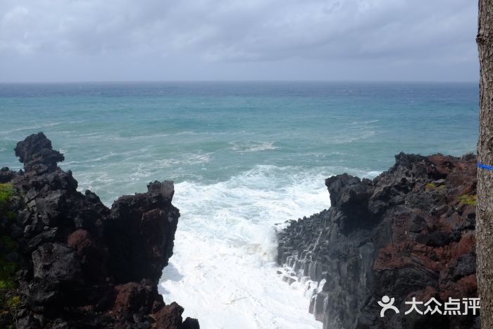 柱状节理带图片