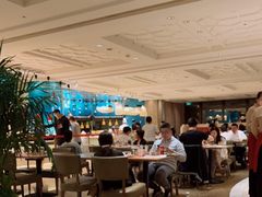 大堂-咖啡苑自助餐厅·中国大饭店