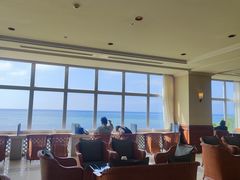 -Rizzan Sea Park Hotel Tancha Bay室内游泳池