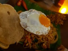 印尼式炒飯-Naughty Nuri’s Phuket
