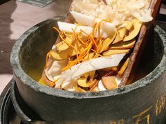 -野·大山里野生菌石锅土鸡(益田假日店)