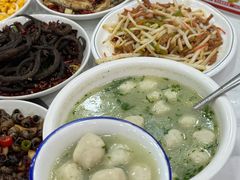 -丹水桥地锅鱼·翘嘴鲌·地方特色全鱼宴(丹江口大坝店)
