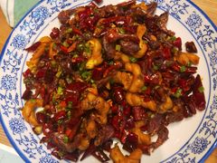-临界音乐酒馆·小龙虾·江湖菜(华熙LIVE·鱼洞店)
