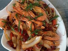 -覃记海鲜美食餐厅