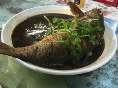 酱炖鱼-老李客栈民宿餐厅