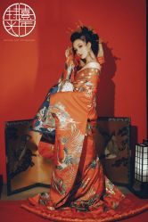 点击看大图 -持熹光年写真体验馆