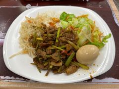 美人椒炒肉-北京大学-学五食堂