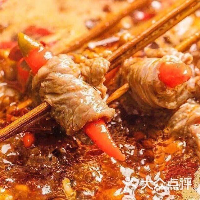 串小宝串串火锅泡椒牛肉图片