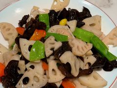 清炒荷兰豆-高玛纳驴肉火烧(一世界店)