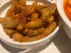 -渝是乎川渝小炒(新世界百货望京店)