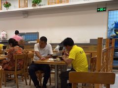 大堂-小姜锅贴(凤凰街店)