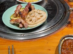 -唯成•韩国炭火烤肉 유성고기