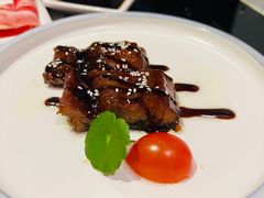 -小天鹅戴斯酒店鲸鲨百汇创作料理