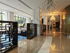 -上海虹桥西郊假日酒店