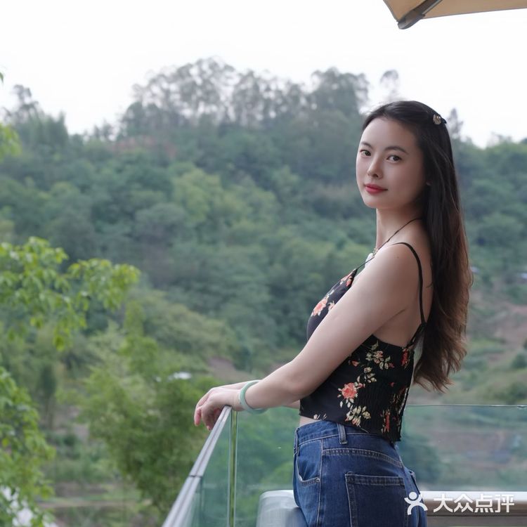 重庆人的浪漫那一定是去🈶风的地方