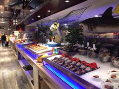自助取餐区-鸿腾国际大酒店-海鲜姿造海鲜烤肉自助餐
