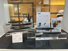 -伊东屋(本店)