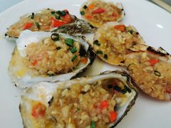 -覃记海鲜美食餐厅