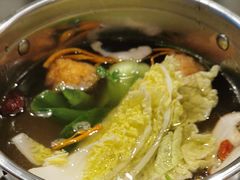 -百品聚旋转火锅(号外店)