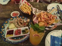 -Famous肥猫墨西哥音乐餐吧(五棵松华熙LIVE店)