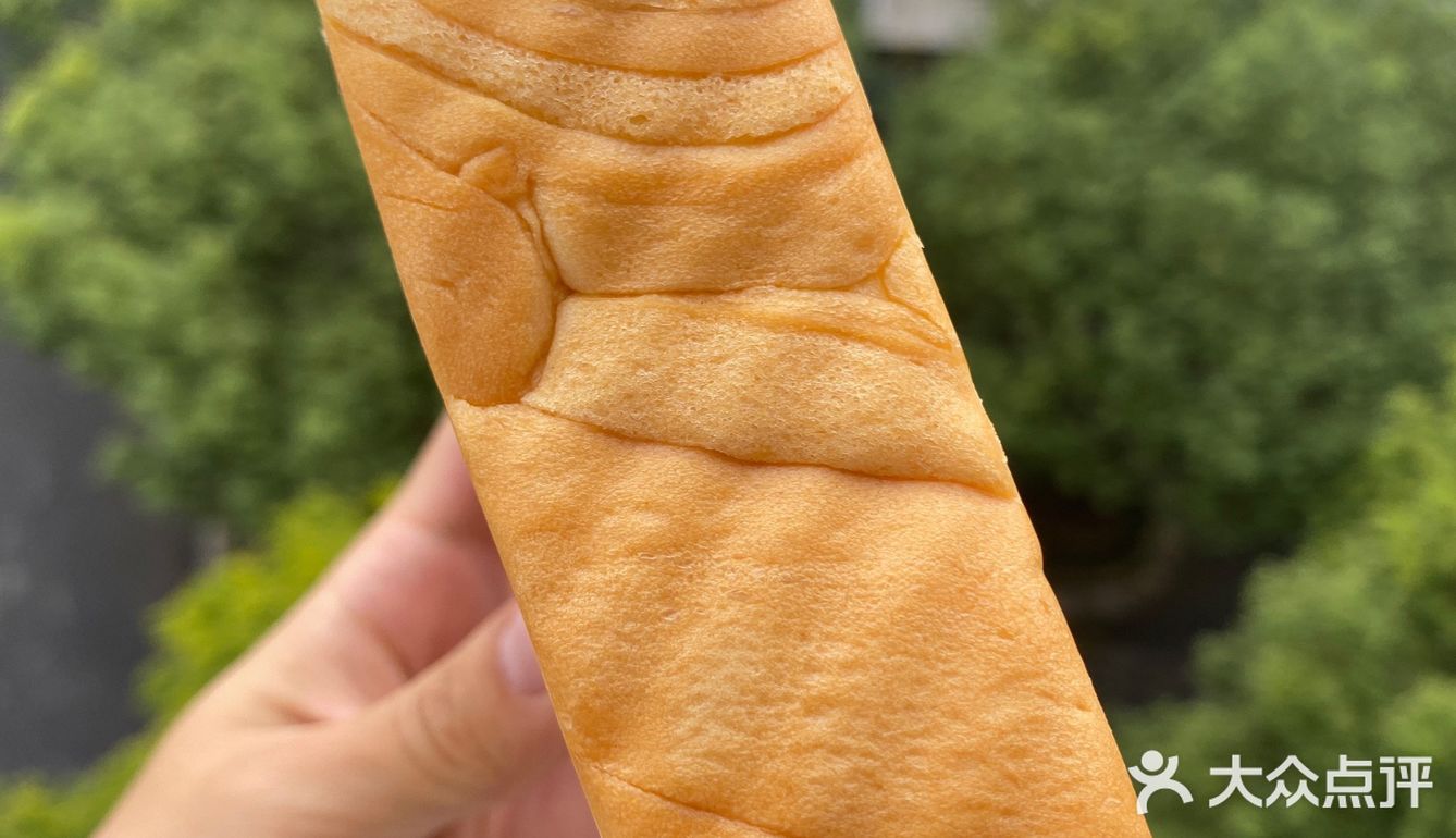 和板砖一样厚的吐司🍞据说是爸爸糖平替