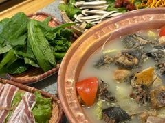 -阿婆情腊排骨火锅(忠义店)