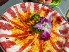 -围炉肉舍•炭烤活鳗•丹东海鲜烤肉(步行街店)