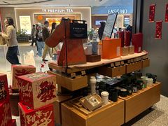 -星巴克臻选(上海合生汇1F店)