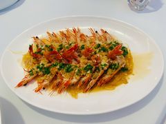 蒜蓉粉丝蒸红虾-醉辉皇上海之巅(上海中心大厦店)