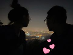 -鬼笑石后山停车场