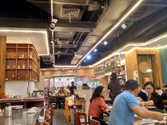 大堂-胡须佬鸡煲四季火锅店(石厦西村直营店)