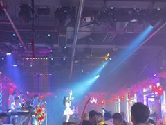 -喜鹊音乐酒馆(西街店)