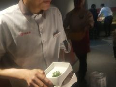 -海底捞火锅(银泰中心店)