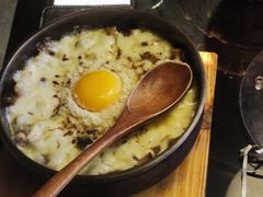 芝士牛肉石锅-烧肉达人•炭火烧肉(新天地店)